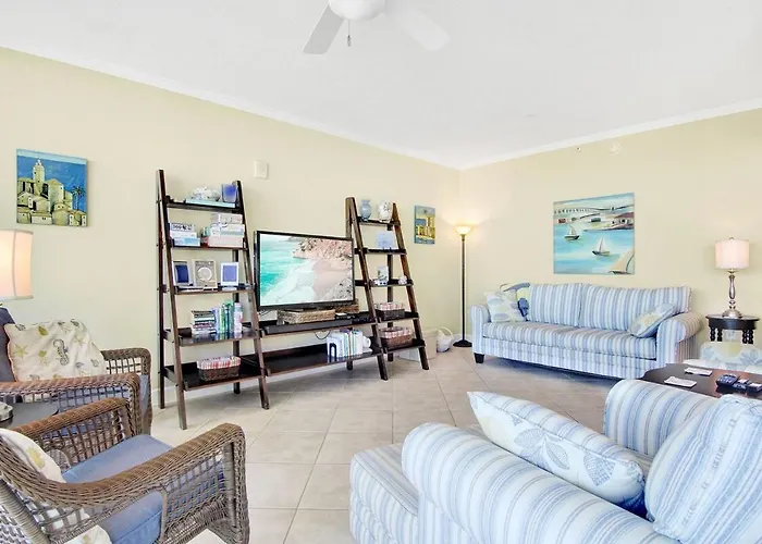 Sanibel 306- Easy Access & Gulf Views Holiday home