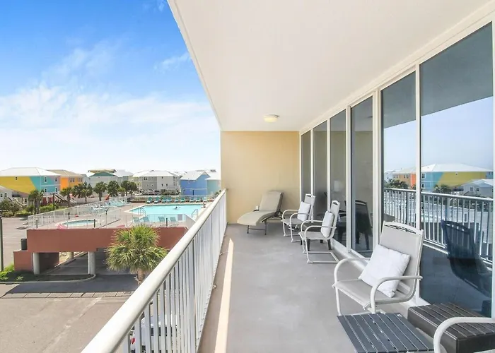 Holiday home Sanibel 306- Easy Access & Gulf Views *